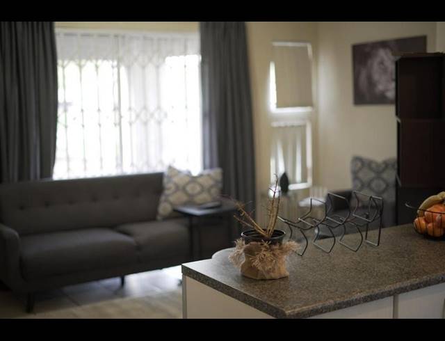 2 BEDROOM PROPERTY TO RENT IN RANDBURG CENTRAL